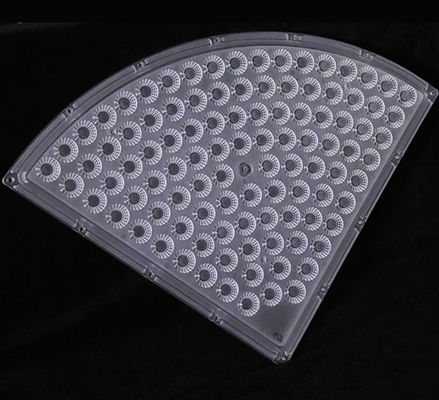 10 degrés de lumière d'inondation 3030 Lentille LED PC Optique LED pour la lumière du stade