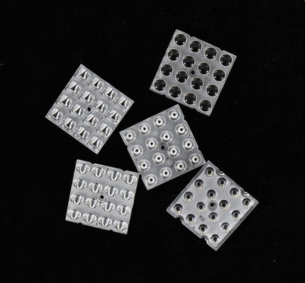 16in1 SMD3030 30x90 degré éclairage de stade polarisé Lentille Lumière personnalisable Solution OEM